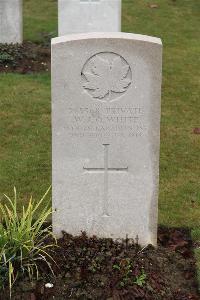 Queant Road Cemetery Buissy - White, W J O